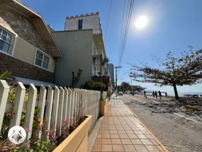 Casa com 6 Quartos à venda, 248m² no Centro, Balneário Piçarras