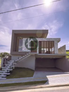 Sobrado com 4 Quartos à venda, 253m² no Jardins Nápoles, Senador Canedo