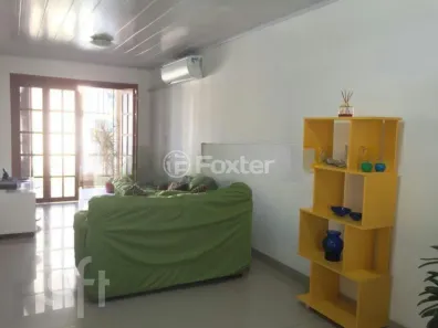 Casa com 2 Quartos à venda, 120m² no Vila João Pessoa, Porto Alegre