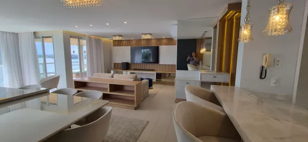 Apartamento com 3 Quartos para alugar, 235m² no João Paulo, Florianópolis