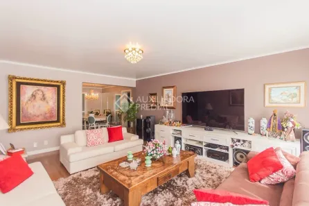 Apartamento com 3 Quartos à venda, 240m² no Auxiliadora, Porto Alegre