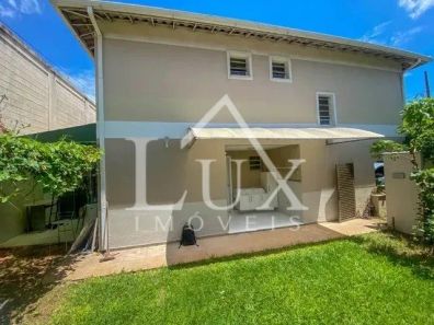 Casa com 3 Quartos à venda, 300m² no Cabral, Contagem