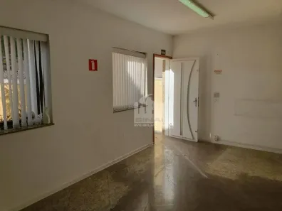 Prédio Comercial para alugar, 691m² no Vila Deodoro, São Paulo