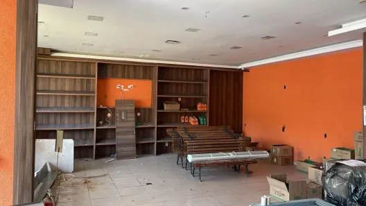 Ponto Comercial para alugar, 135m² no Pita, São Gonçalo