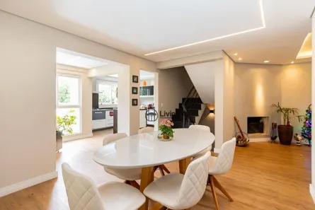 Casa de Condomínio com 3 Quartos para alugar, 250m² no Pilarzinho, Curitiba