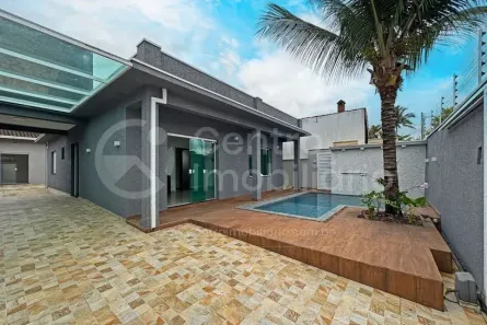 Casa com 3 Quartos à venda, 181m² no Balneario Arpoador, Peruíbe