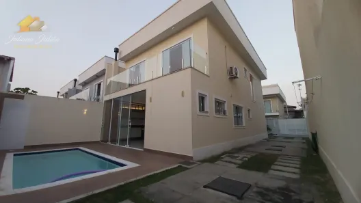 Casa com 3 Quartos à venda, 139m² no Extensão do Bosque, Rio das Ostras