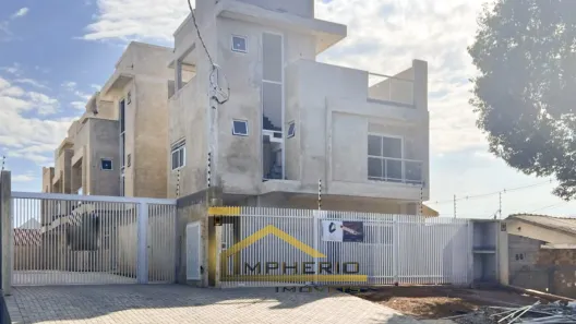 Sobrado com 3 Quartos à venda, 124m² no Bairro Alto, Curitiba