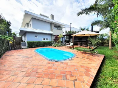 Casa de Condomínio com 4 Quartos à venda, 277m² no Campeche, Florianópolis
