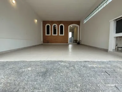 Sobrado com 2 Quartos à venda, 170m² no Jardim das Belezas, Carapicuíba