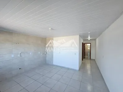 Apartamento com 2 Quartos para alugar, 55m² no Caminho Novo, Palhoça