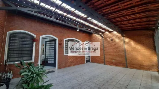 Casa com 3 Quartos para alugar, 150m² no Jardim Santa Francisca, Guarulhos