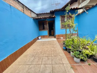 Casa com 2 Quartos à venda, 75m² no Santa Branca, Belo Horizonte