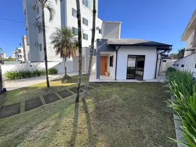 Casa com 3 Quartos à venda, 143m² no Pagani, Palhoça