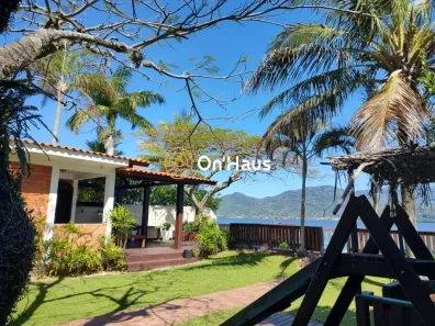Casa com 5 Quartos à venda, 230m² no Lagoa da Conceição, Florianópolis