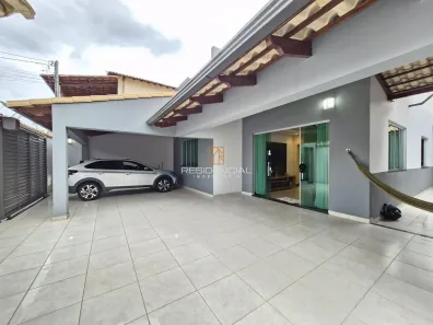 Casa com 3 Quartos à venda, 270m² no São José, Divinópolis