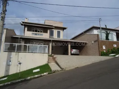 Casa com 4 Quartos à venda, 200m² no Grama, Juiz de Fora