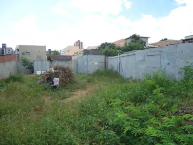 Lote/Terreno à venda, 600m² no Glória, Contagem