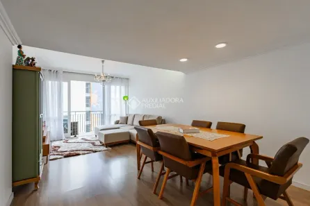 Apartamento com 3 Quartos à venda, 105m² no Bom Fim, Porto Alegre