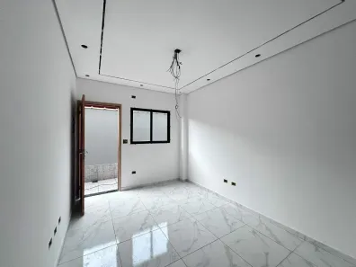 Sobrado com 2 Quartos à venda, 52m² no Sítio do Campo, Praia Grande