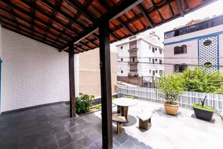 Casa com 5 Quartos à venda, 379m² no São Lucas, Belo Horizonte