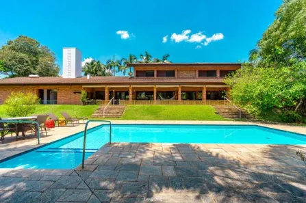Fazenda/Sítio com 5 Quartos à venda, 2480m² no Helvétia Country, Indaiatuba