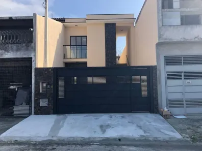 Sobrado com 4 Quartos à venda, 150m² no Residencial Colinas, Mogi das Cruzes