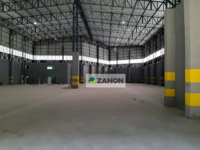 Galpão/Depósito/Armazém para alugar, 2000m² no Parque Paraíso, Itapecerica da Serra