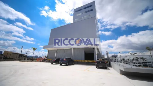 Galpão/Depósito/Armazém para alugar, 4000m² no Jardim dos Camargos, Barueri