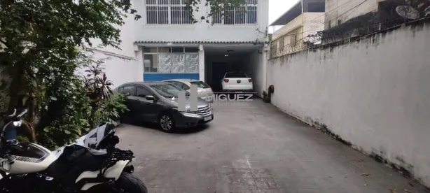 Ponto Comercial à venda, 406m² no Vila Isabel, Rio de Janeiro