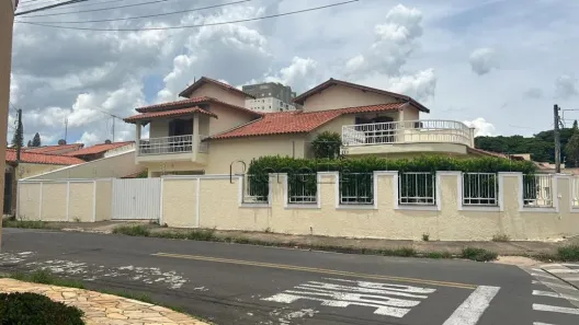 Sobrado com 2 Quartos à venda, 238m² no Vila Soriano, Indaiatuba