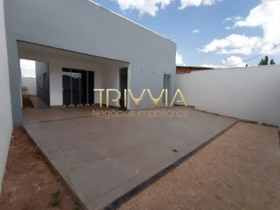 Casa com 3 Quartos à venda, 106m² no Jardim Canaã, Uberlândia
