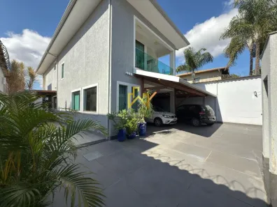 Casa com 3 Quartos à venda, 214m² no Copacabana, Belo Horizonte