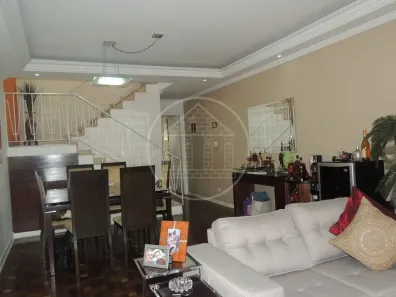 Sobrado com 3 Quartos à venda, 180m² no Jardim Umuarama, São Paulo