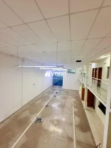 Prédio Comercial para alugar, 172m² no Santa Mônica, Uberlândia