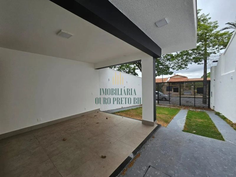 Casa com 3 quartos — Copacabana, Belo Horizonte