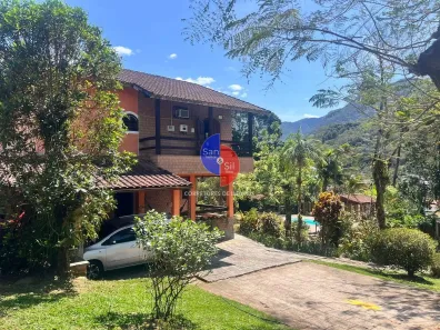 Casa com 6 Quartos à venda, 400m² no Caneca Fina, Guapimirim