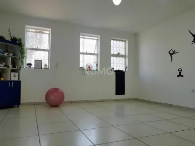 Casa com 3 Quartos à venda, 226m² no Vila Santana, Campinas