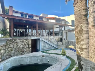Casa com 4 Quartos à venda, 354m² no Abraão, Florianópolis