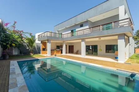 Casa de Condomínio com 4 Quartos à venda, 479m² no Ponta Negra, Manaus