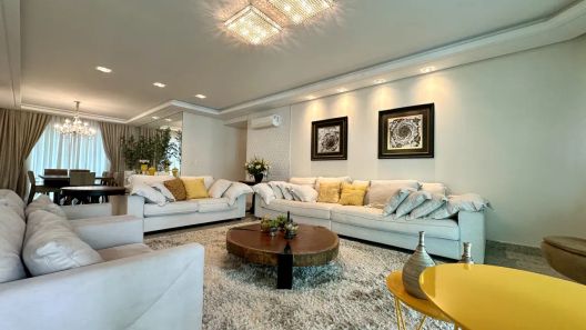 Apartamento com 4 Quartos à venda, 330m² no Meia Praia, Itapema