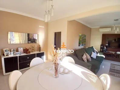 Casa com 4 Quartos à venda, 231m² no Jardim Amália, Volta Redonda