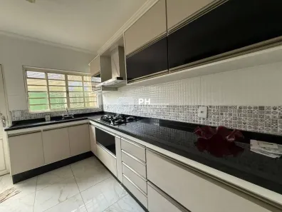 Casa com 3 Quartos para alugar, 161m² no Tucura, Mogi Mirim