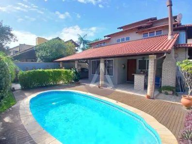 Casa com 4 Quartos para alugar, 200m² no Rio Tavares, Florianópolis