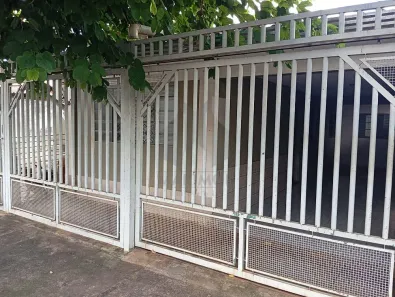 Casa com 3 Quartos para alugar, 250m² no Guanabara, Araçatuba