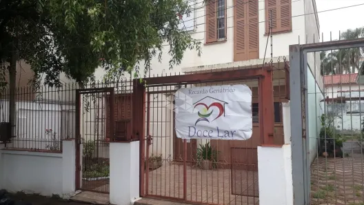 Casa com 4 Quartos à venda, 4800m² no Azenha, Porto Alegre
