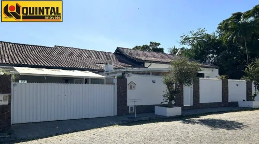 Casa com 4 Quartos à venda, 300m² no Garcia, Blumenau