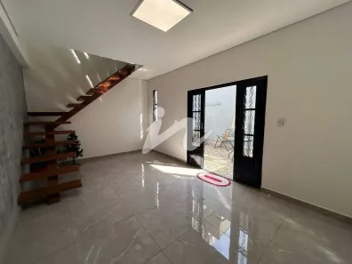 Casa com 3 Quartos à venda, 100m² no Aclimação, Uberlândia