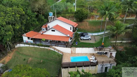Fazenda/Sítio com 4 Quartos à venda, 220m² no Santana, São José dos Campos