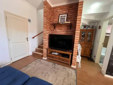 Casa de Condomínio com 2 Quartos à venda, 90m² no Recanto Camanducaia, Jaguariúna